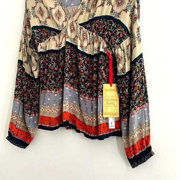 California Moonrise Blue Cream Patchwork Style Long Sleeved Boho Top - Picture 8 of 10